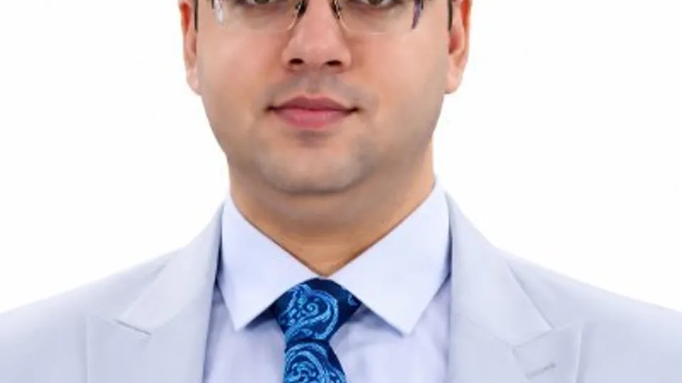 学习Python打基础，迈向机器学习与AI工程